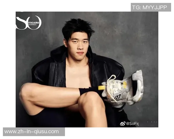 拥有十块腹肌的足球巨星是谁 他的训练秘诀与身体管理全揭秘 拥有十块腹肌的足球巨星是谁 他的训练秘诀与身体管理全揭秘